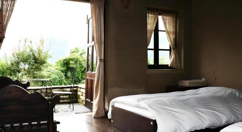 ฮานานอย - อะเพอร์มาคัลเจอร์ รีสอร์ต Hotel โพคารา ภายนอก รูปภาพ